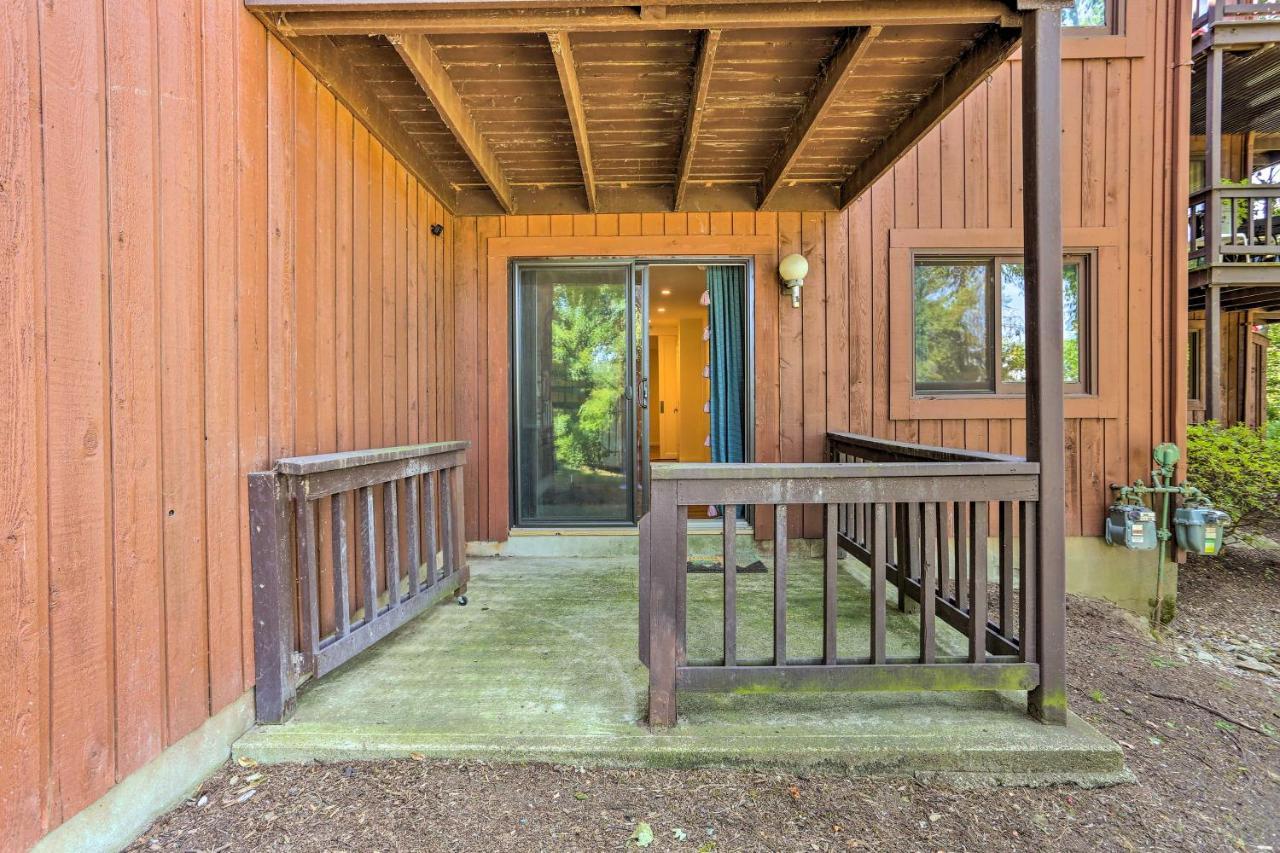 Sun-Lit Vernon Condo Less Than 2 Mi To Ski Resort! Εξωτερικό φωτογραφία